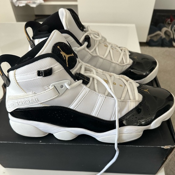 Jordan 6 size 12 1/2 US. Used but in great condition with box. - Picture 4 of 5